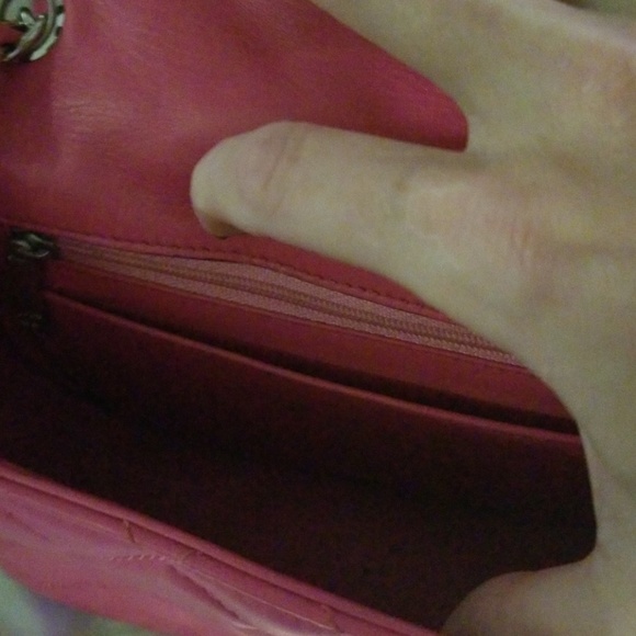 Hot Pink 100% Authentic Chanel Cavisr Square Bag r - Picture 6 of 7